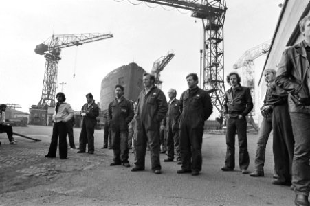 Bedrijfssluitingen, bijeenkomsten, scheepsbouw, medewerkers, Bestanddeelnr 930-4727