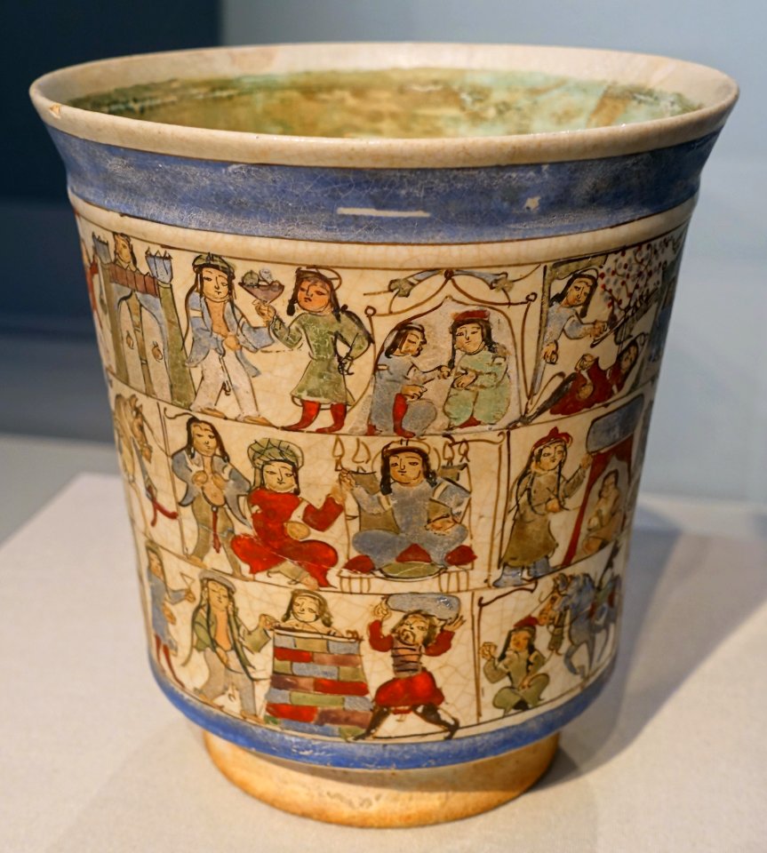 Beaker illustrating tale of Bizhan and Manizha from the Shahnama, Iran, early 13th century, composite body painted over glaze with enamel - Freer Gallery of Art - DSC04677 (cropped)