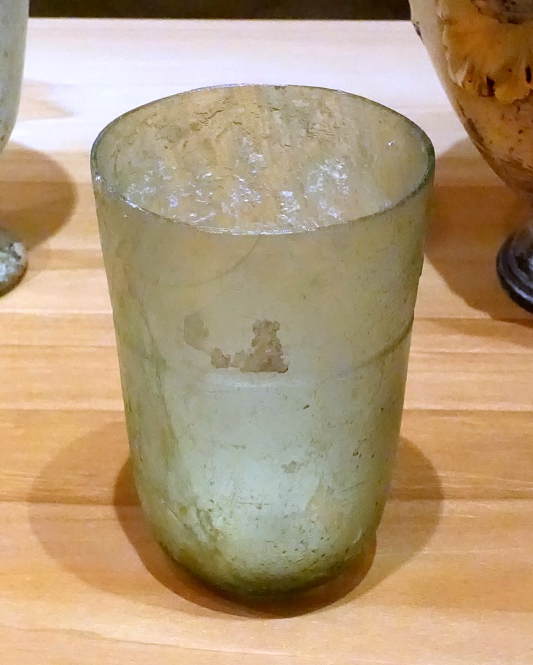 Beaker, Roman, probably Italy, 1st-4th century AD, glass - Spurlock Museum, UIUC - DSC05849