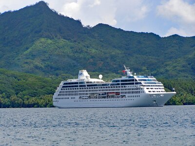 Polynesia society island