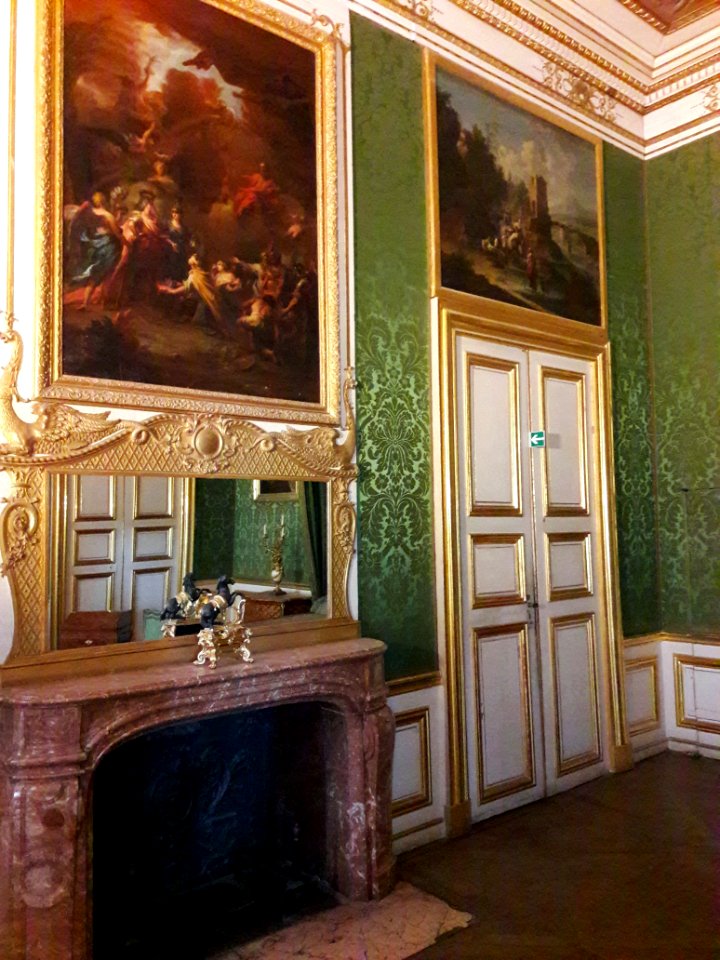 Bedroom of Teresa Kunegunda Sobieska in the Nymphenburg Palace 01