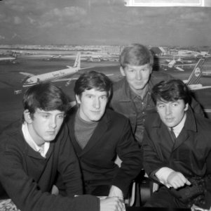 Beatgroep Searchers bij aankomst op Schiphol, Bestanddeelnr 918-1994
