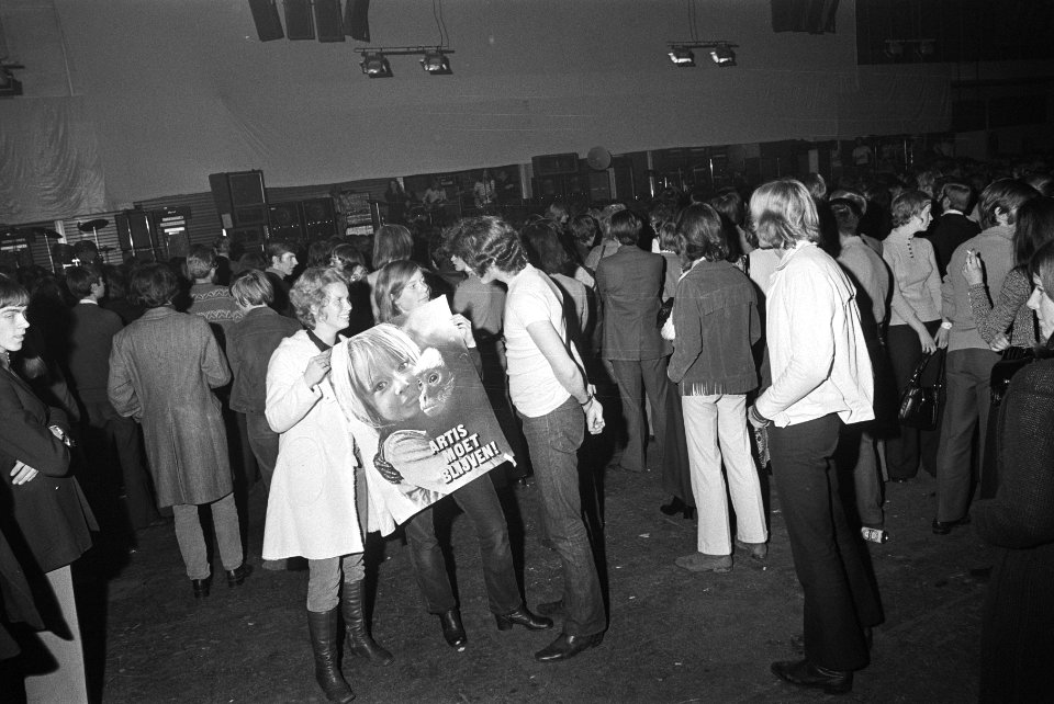 Beat-in i.v.m. actie Artis moet blijven in RAI, Amsterdam overzicht, Bestanddeelnr 924-0482