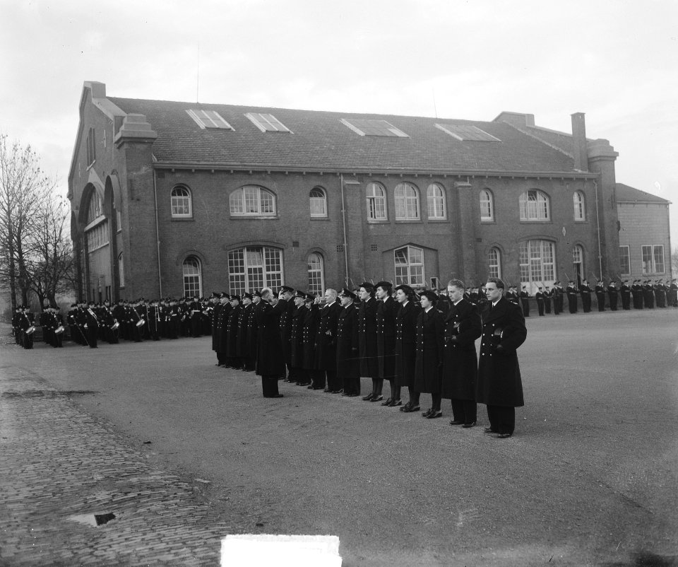 Beediging Marineofficieren op Kattenburg, Bestanddeelnr 903-1404