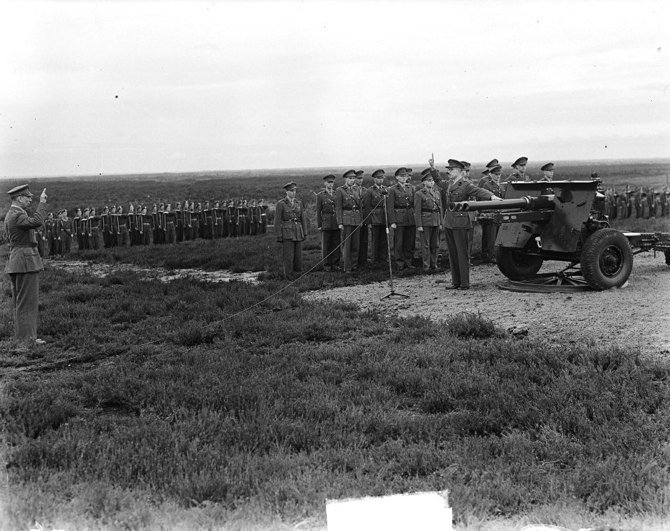 Beediging 34 officieren Oldebroek (artillerie), Bestanddeelnr 903-4063