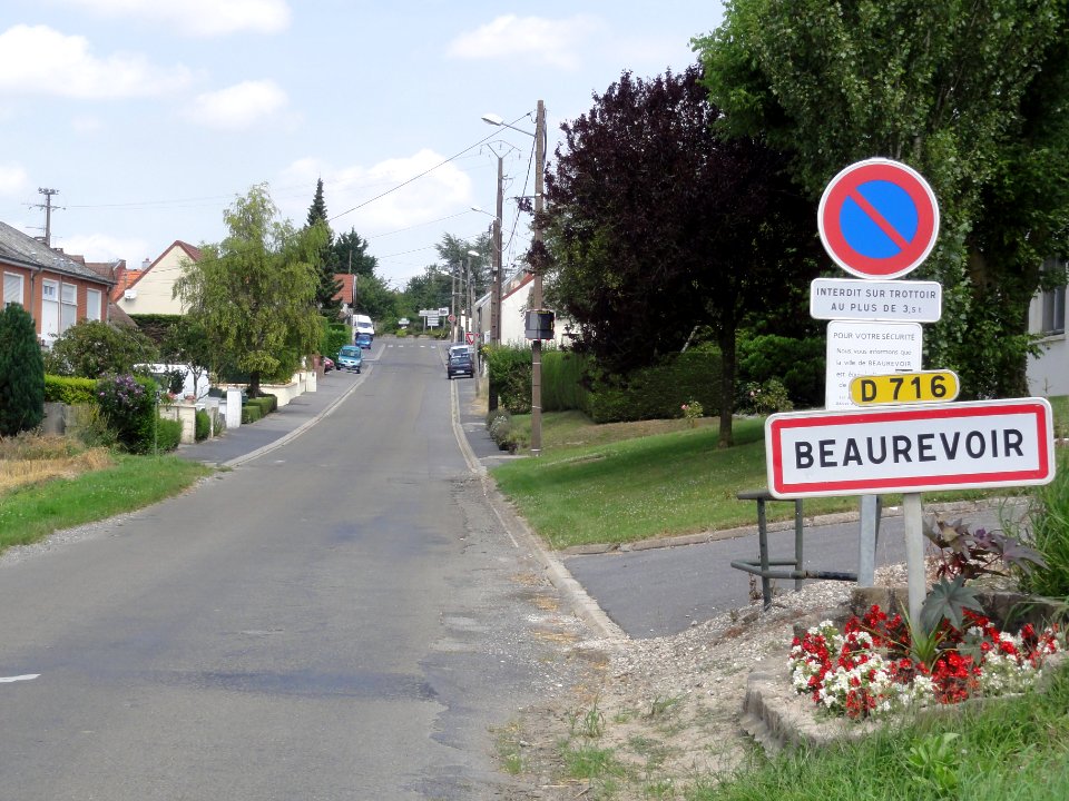 Beaurevoir (Aisne) city limit sign