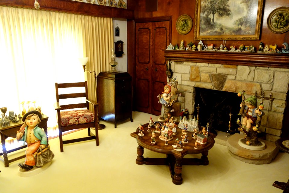 Bedroom - Bayernhof Museum - DSC06296