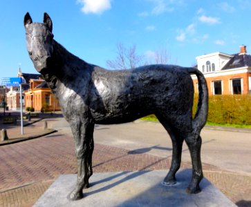 Beeld paard Folkert S. Reitsma Stationsweg Warffum