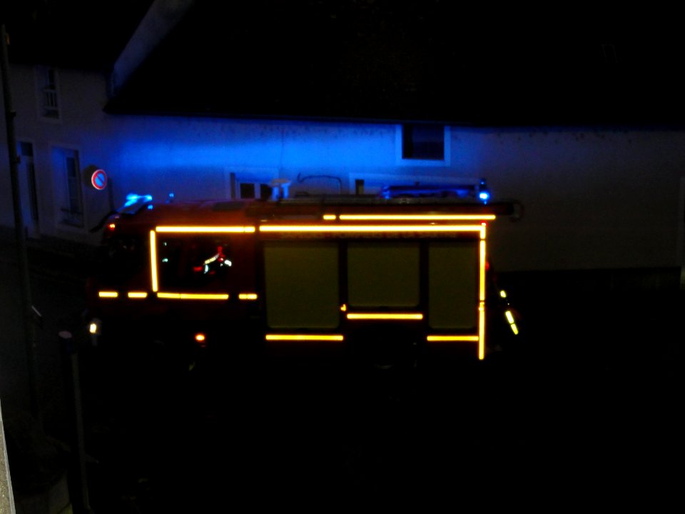 Beaumont-sur-Sarthe (Sarthe) Firefighting equipment, visibility by night (01)