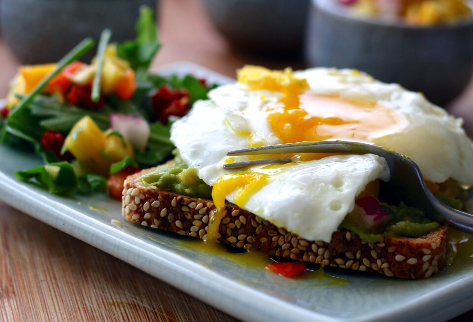 Sandwich open faced salad