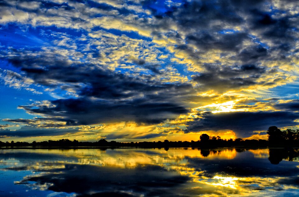 Landscape sunset laguna