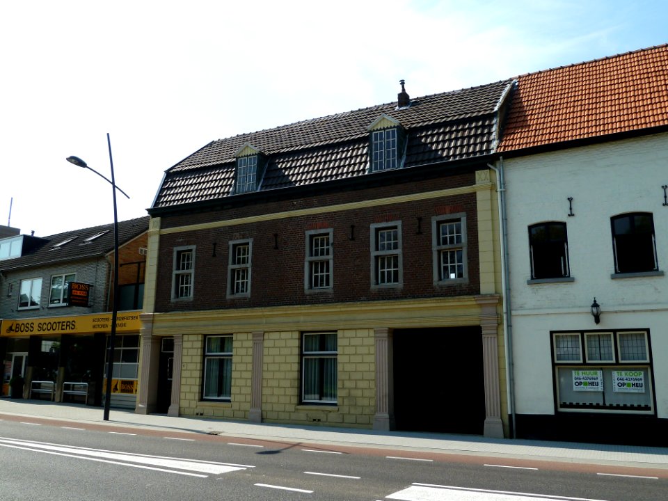 Beek (Limburg)-Maastrichterlaan 17