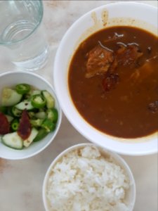 Beef tendon curry with rice - Chiang Rai - 2017-06-27 (001)