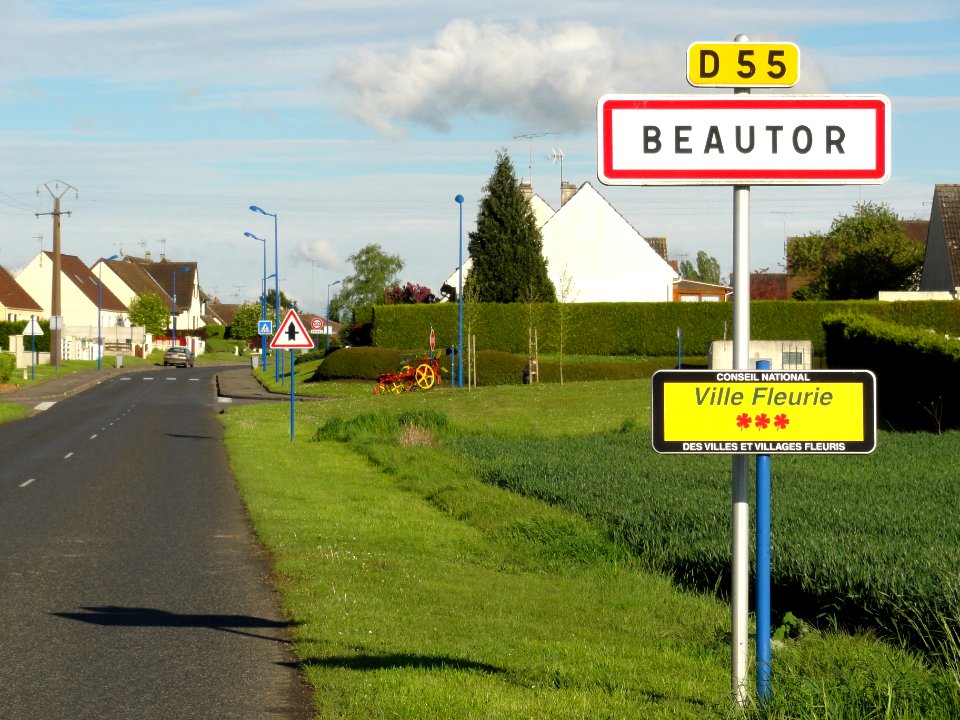 Beautor (Aisne) city limit sign