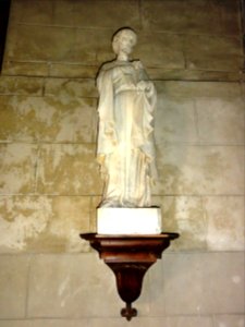 Beaumont-sur-Sarthe (Sarthe) église, statue Saint Joseph