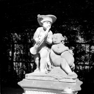 Beeld gemaakt door Johann Peter Wagner in de tuin van Residenz Würzburg, Bestanddeelnr 254-3958