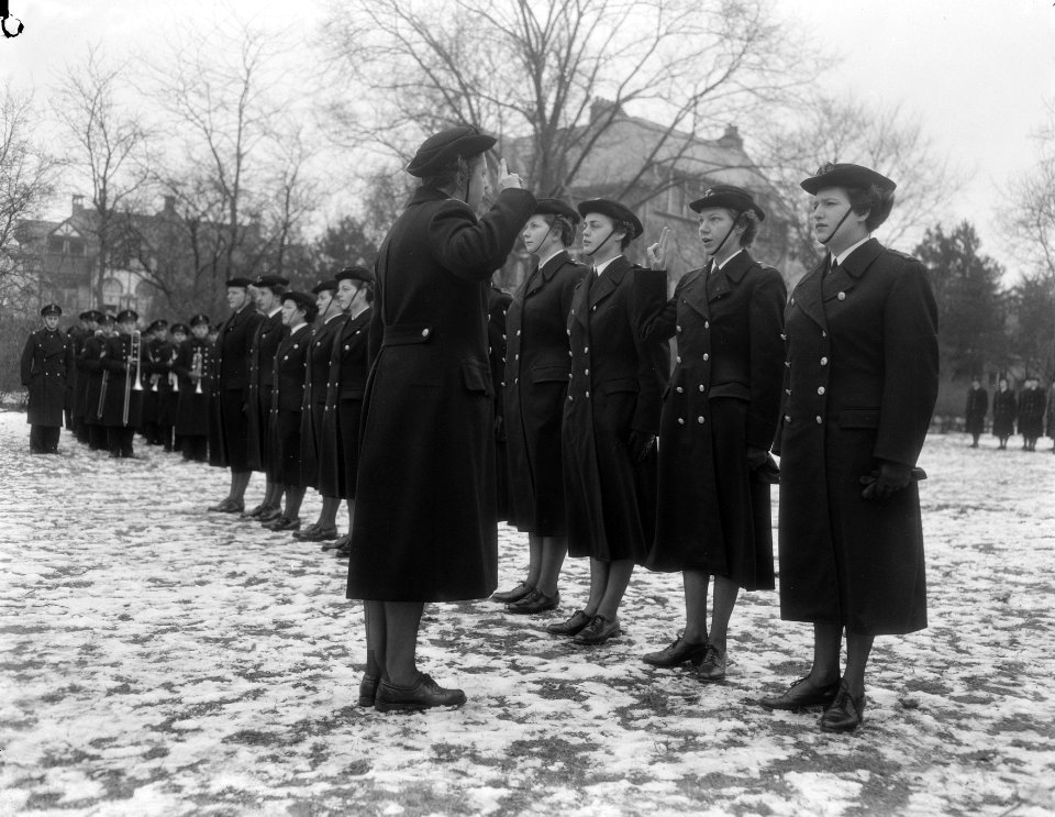 Beediging vrouwelijke officieren, Bestanddeelnr 906-3236