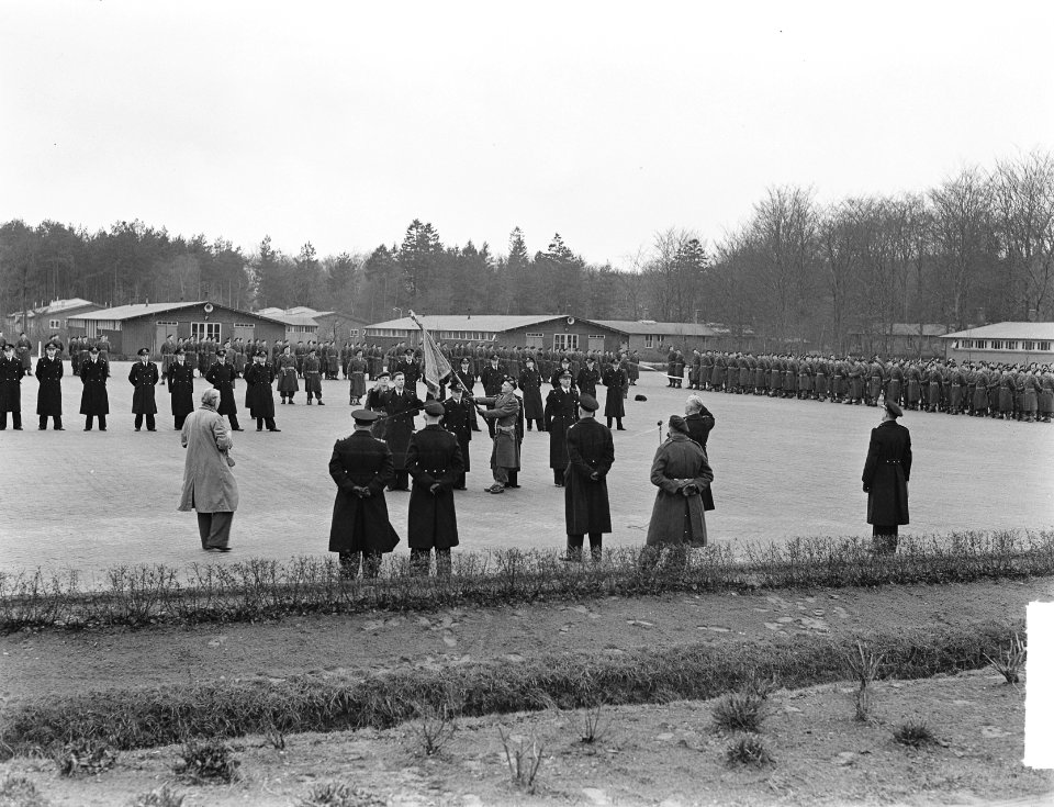 Beediging van 22 officieren in Doorn, Bestanddeelnr 904-4280