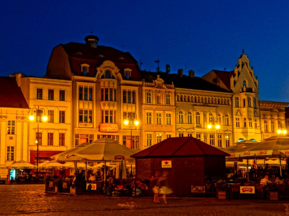 Bdg StaryRynek noc 1 07-2013