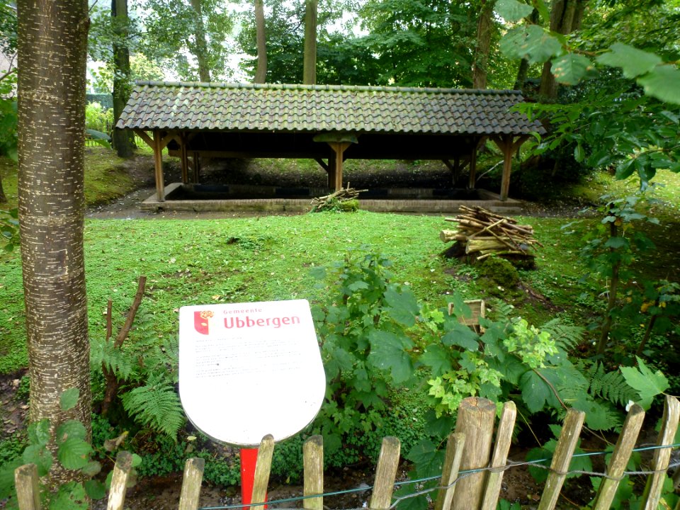 Beek (Ubbergen) Nieuwe Holleweg achter 53, spoelput (01)