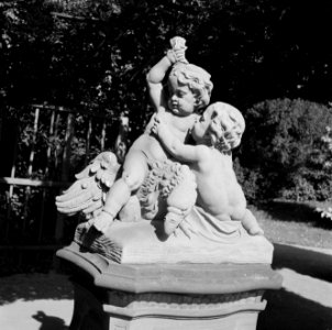 Beeld gemaakt door Johann Peter Wagner in de tuin van Residenz Würzburg, Bestanddeelnr 254-3963