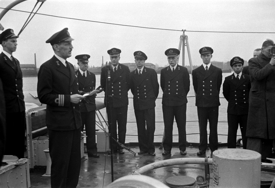 Beediging van Officier Van de H. M. Evertsen, Bestanddeelnr 901-4685