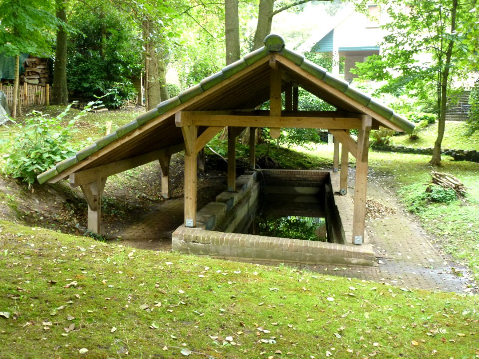Beek (Ubbergen) Nieuwe Holleweg achter 53, spoelput, (03)
