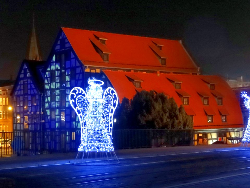 Bdg spichrze&aniol noc 12-2013