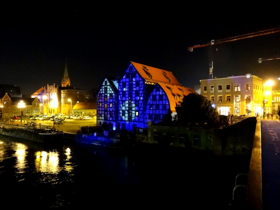 Bdg spichrze noc11 12-2013