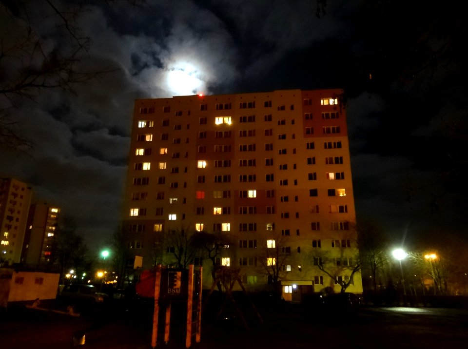 Bdg Wzg Woln noc 02-2014
