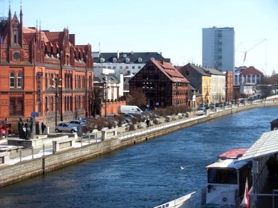 Bdg widok z mostu Staromiejskiego 03-2013a