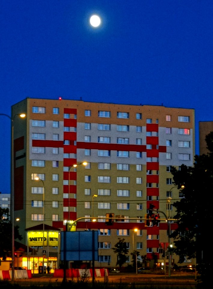 Bdg WzgorzeWolnosci noc 19 07-2013