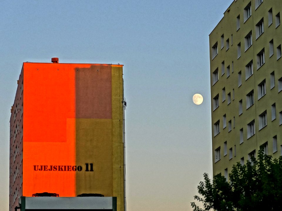 Bdg WzgorzeWolnosci noc 10 07-2013