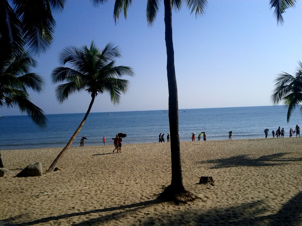 Beaches in Sanya, Hainan, China13