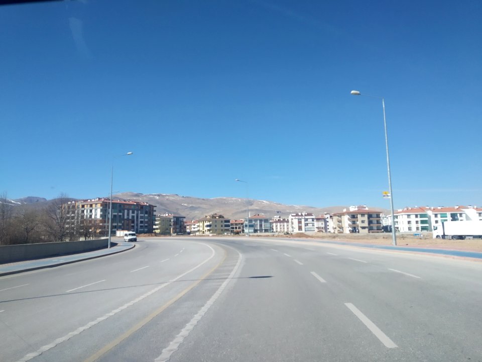Beşyüzevler yolu Konya 01