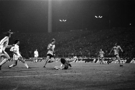 Belgie tegen Nederland 1-2, Rep scoort eerste doelpunt, Bestanddeelnr 928-5991