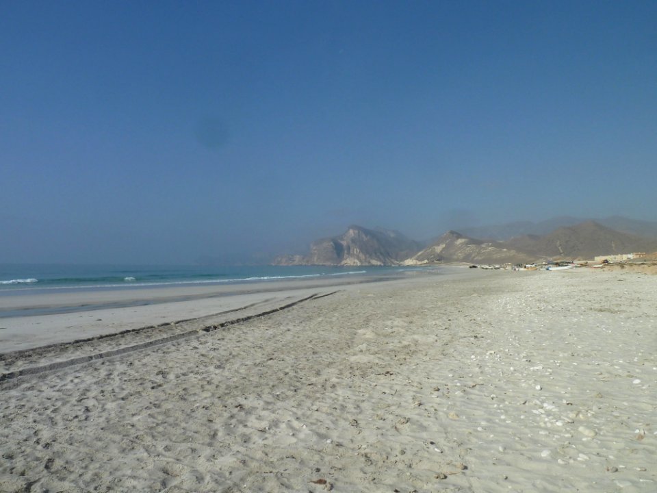 Beach oman2