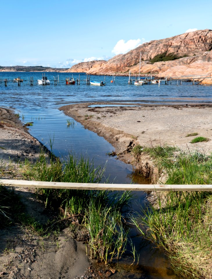 Beach area at Sävens camping in Skalhamn 1