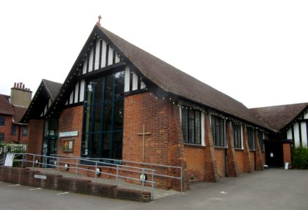 Beacon Hill United Reformed Church, Churt Road, Beacon Hill (June 2015) (4)