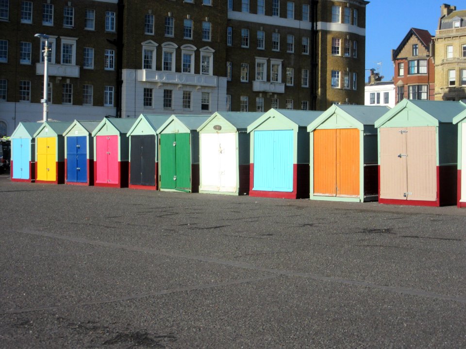 Beach Huts at King's Esplanade, Hove (January 2017) (1)