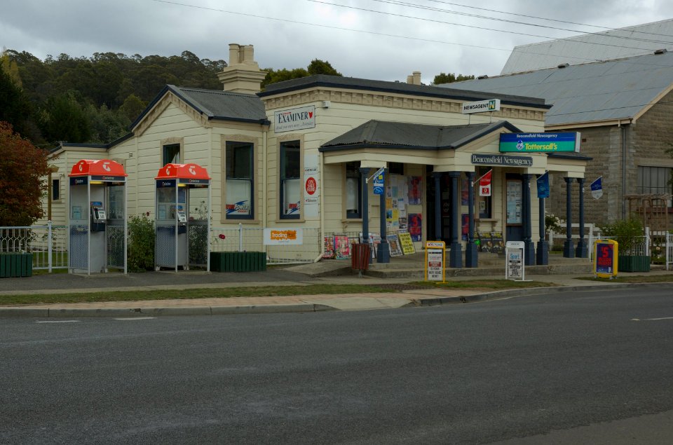 Beaconsfield-Newsagency-20070419-011