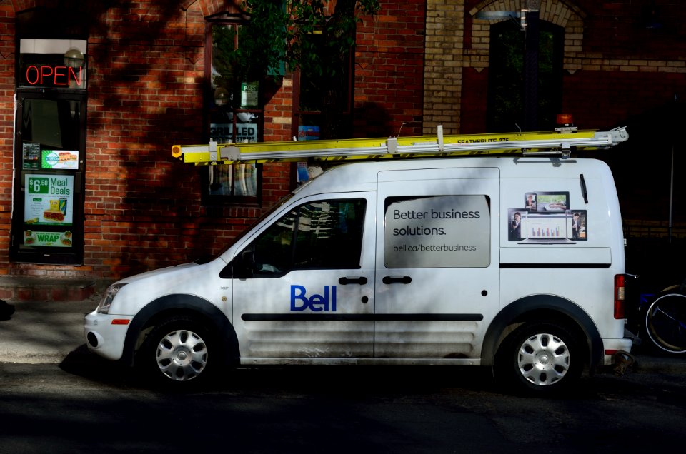 BellCanadaVan2