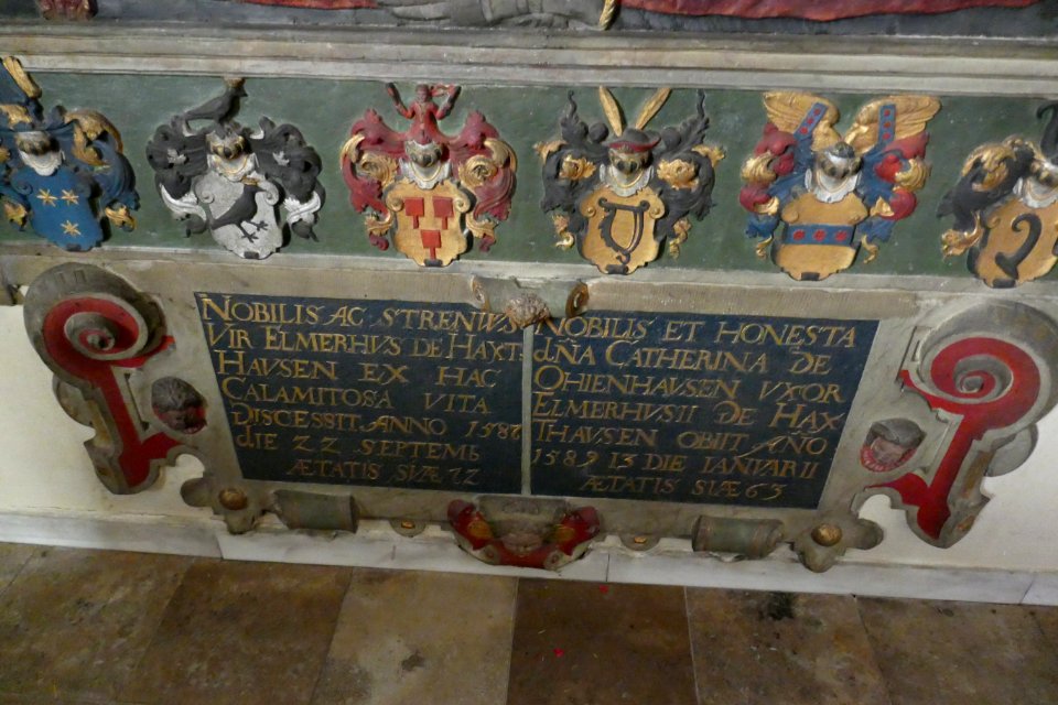Bellersen - St. Meinolf - Epitaph Elmerhaus II. von Haxthausen, Catharina von Oeynhausen - Inschrift