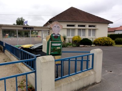 Belleu (Aisne) école Pasteur