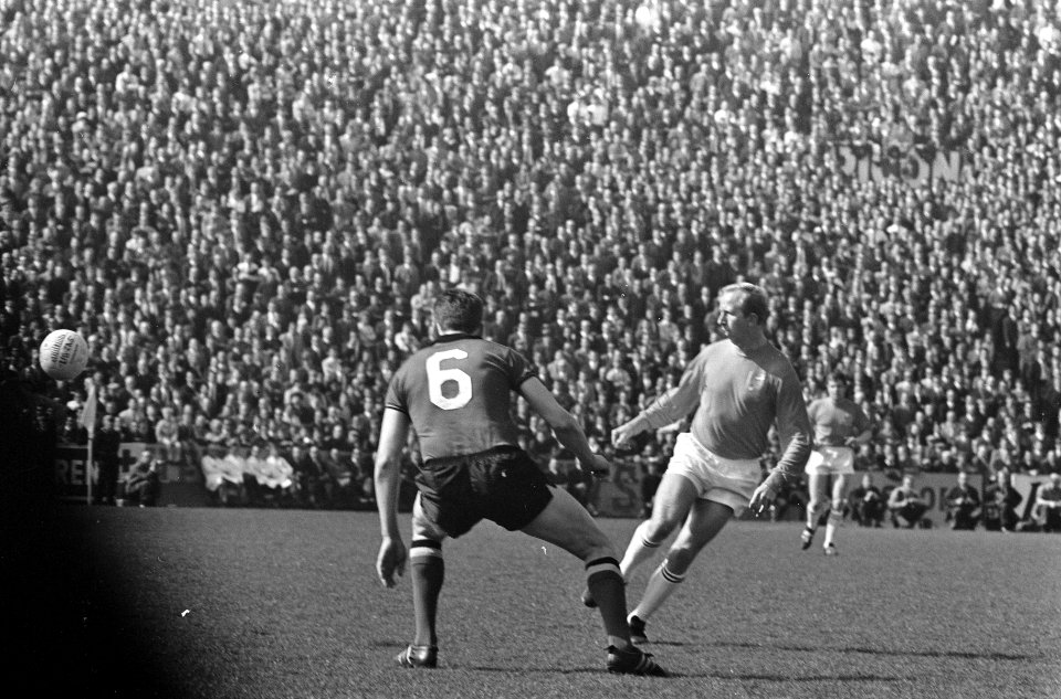 Belgie tegen Nederland 1-0, Henk Groot in actie, Bestanddeelnr 920-2370