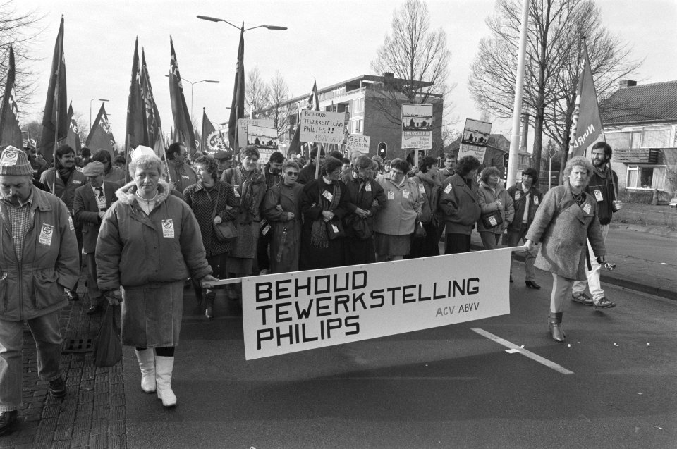 Belgische werknemers Philips (Leuven) demonstreren in Eindhoven, Bestanddeelnr 934-3734