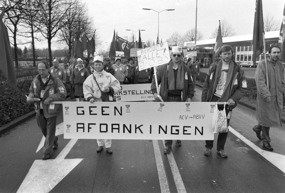 Belgische werknemers Philips (Leuven) demonstreren in Eindhoven, Bestanddeelnr 934-3738