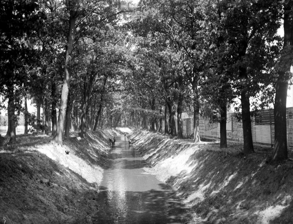 Beken , molenbeek, Bestanddeelnr 192-0060