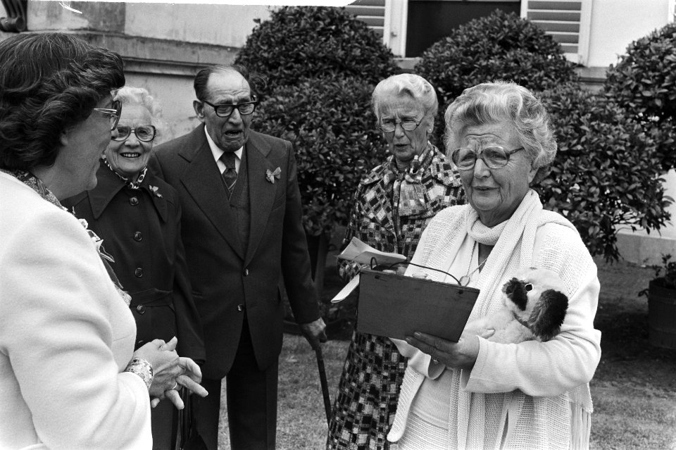 Bejaardendefile Soestdijk, Bestanddeelnr 929-7712