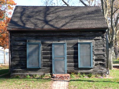 Bellevue, Nebraska log cabin from W 2